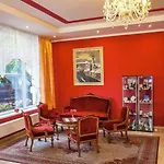 Отель Savoy
