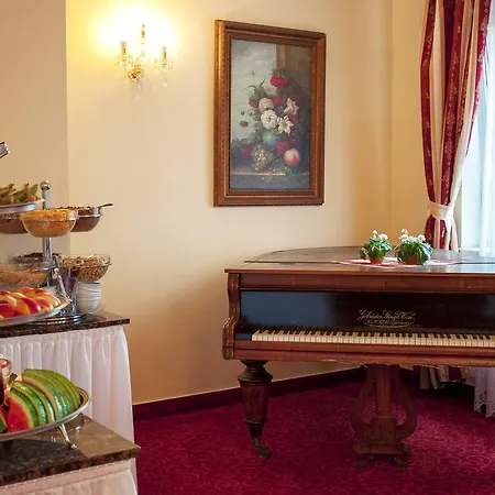 Savoy Hotel Ceske Budejovice