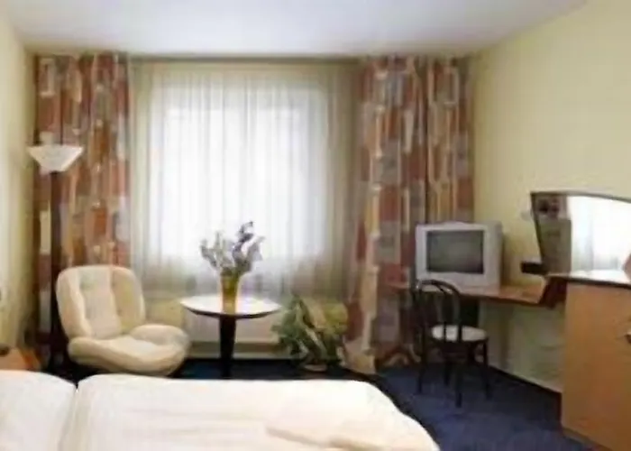 Hotel Savoy 4*