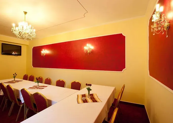 Savoy 4*