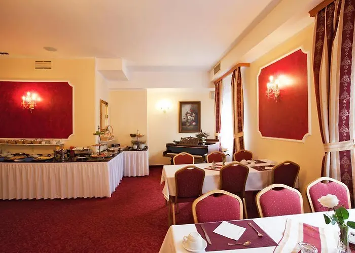 Hotel Savoy
