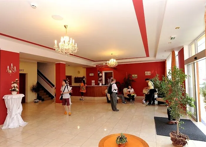 Hotel Savoy